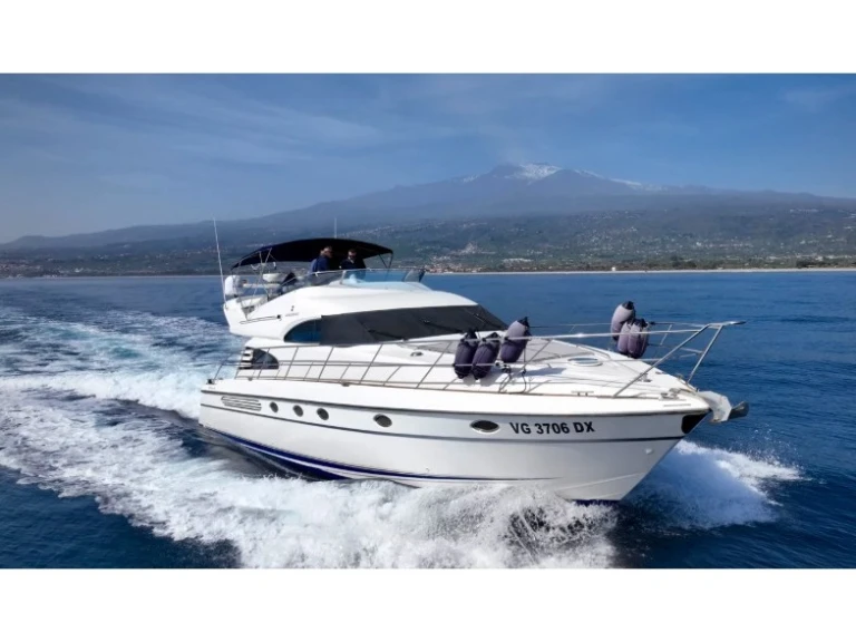 Wynajem łodzi Fairline Fairline 55 Fly w Milazzo na SamBoat 
