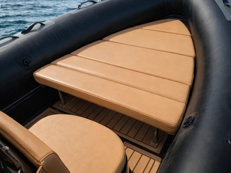 Wynajem Łódż półsztywna artboat z patentem 