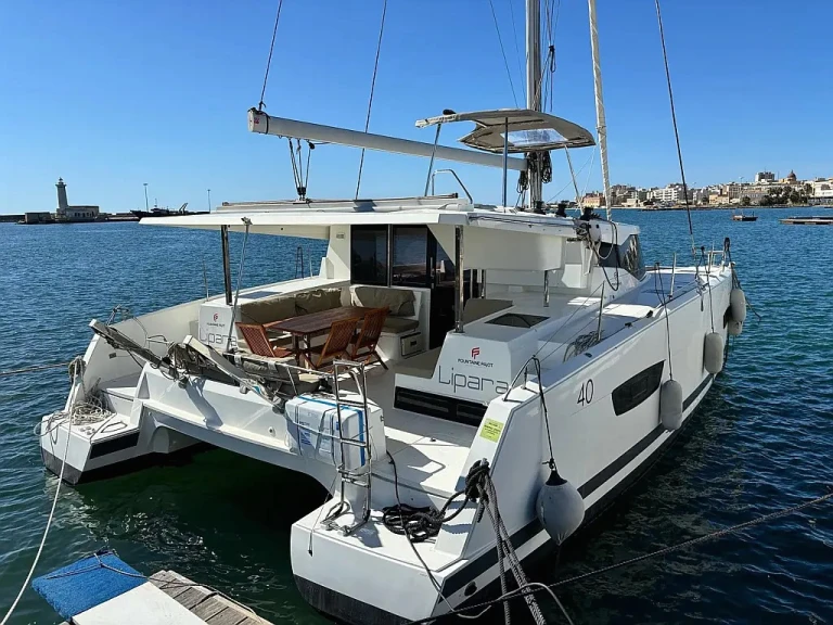 Wynajem w Carloforte- Fountaine Pajot Lucia 40 na SamBoat