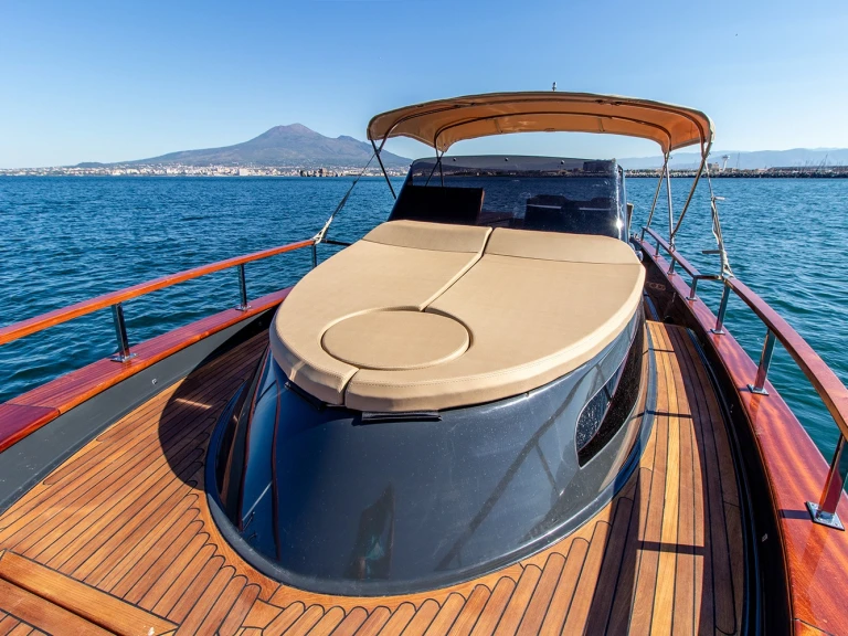 Wynajem łodzi Sorrento tanio Positano Open 32