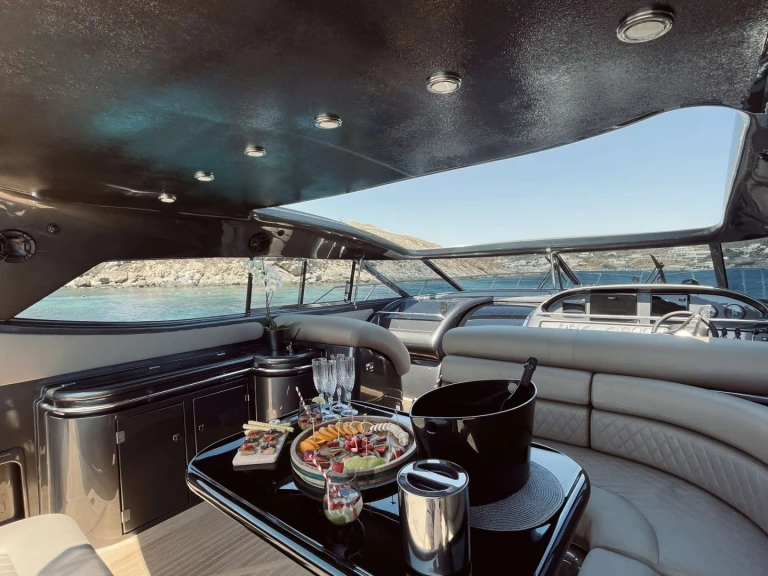 Wynajmij Sunseeker 007 w Mykonos (wyspa)