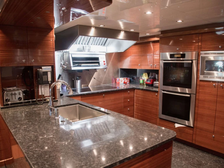 Wynajem łodzi Bahamy tanio ASPEN ALTERNATIVE