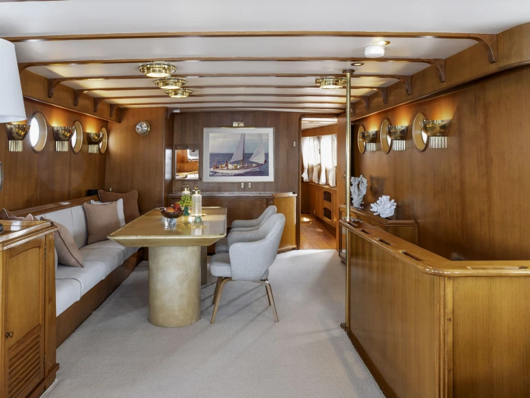  Pacific Class 85 między profesjonalistami a osobami prywatnymi w Cannigione