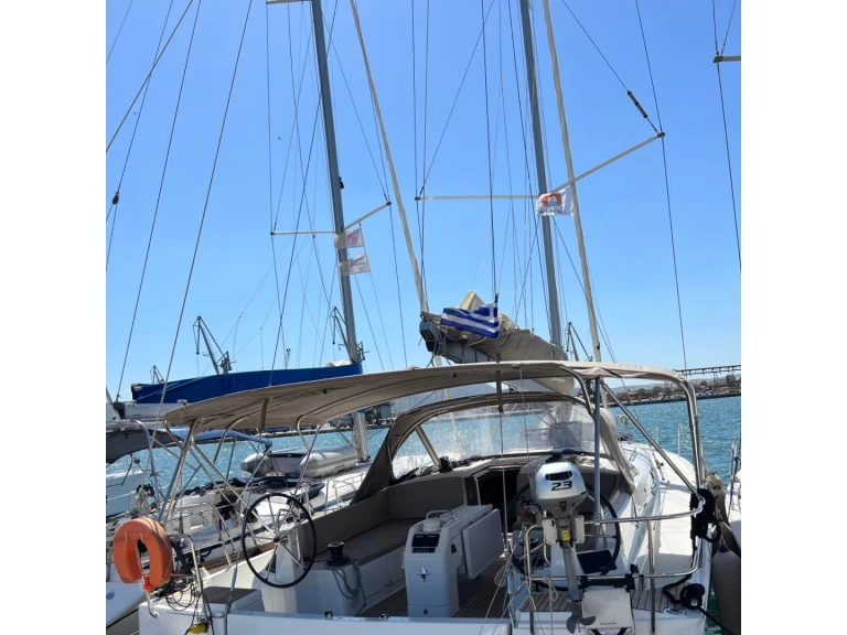 Wynajmij Jeanneau Sun Odyssey 490 w Volos