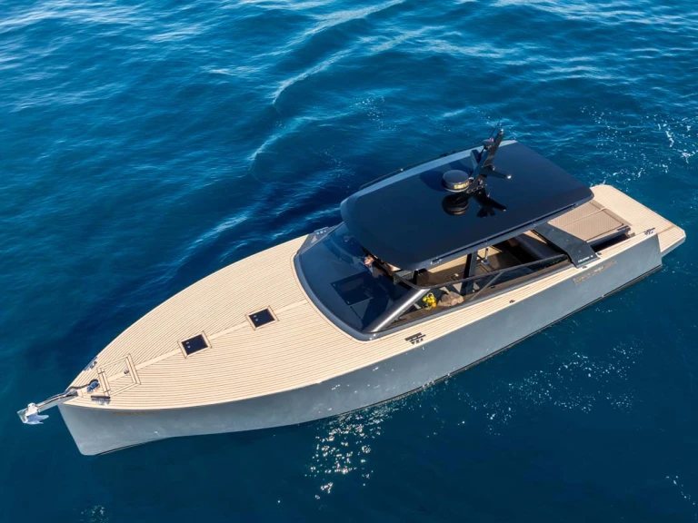 Luksusowy jacht do wynajmu w Split w najlepszej cenie