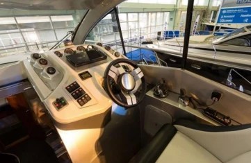 Wynajem Luksusowy jacht Grginić z patentem 