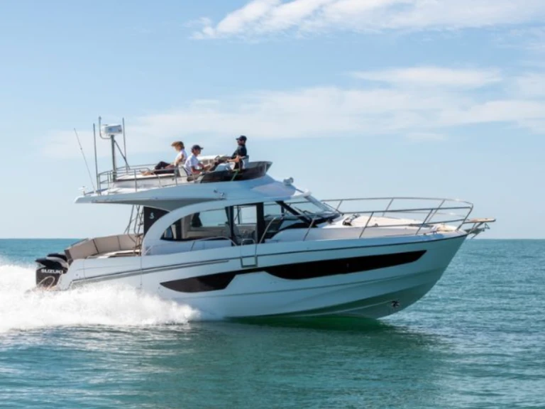 Wynajmij Bénéteau Antares 11 FLY w Saint-Mandrier-sur-Mer