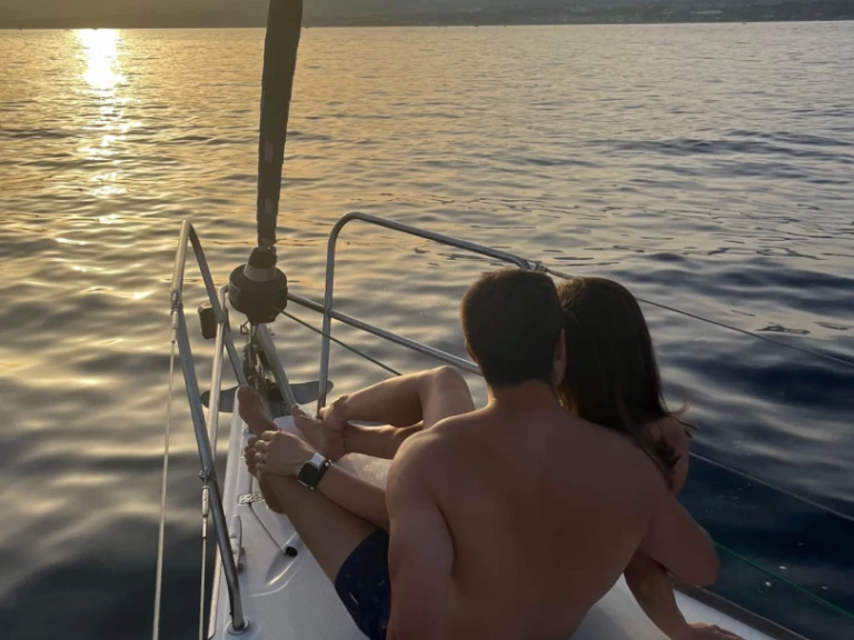 Wynajem Żaglowiec w Marbella - Elan Elan 37