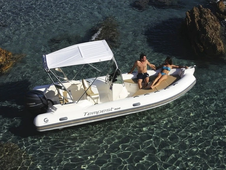 Wynajmij Capelli Tempest 600 w Marine de Sant'Ambrogio