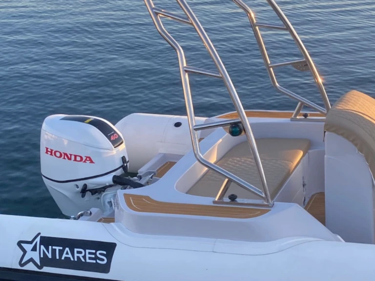 Wynajem łodzi Antares capri w Rapallo na SamBoat 
