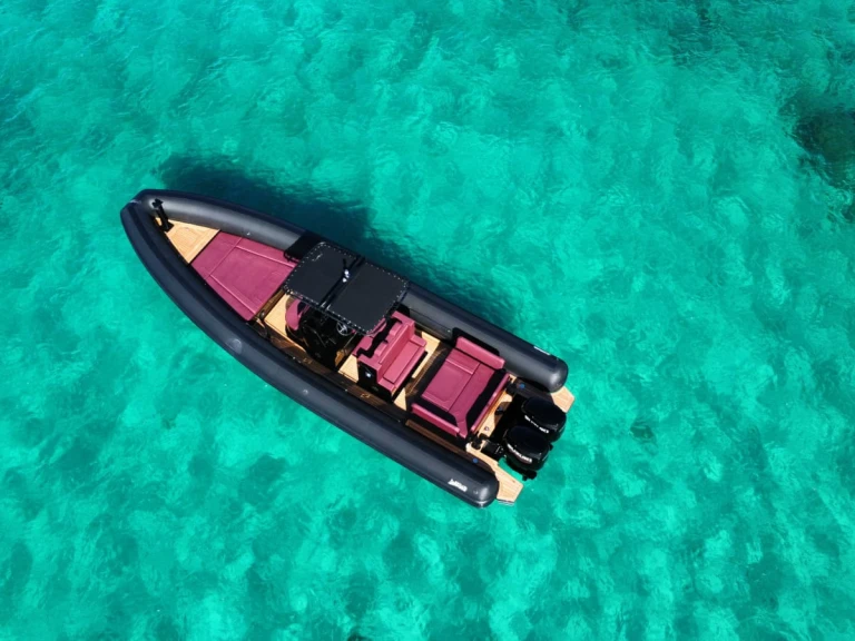 Wynajem Łódż półsztywna w Portisco - Sea Water Sea Water Phantom 300