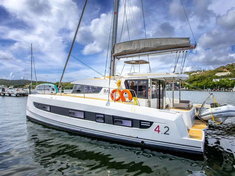 Wynajem łodzi Bali Bali 4.2 O.V w Saint Thomas na SamBoat 