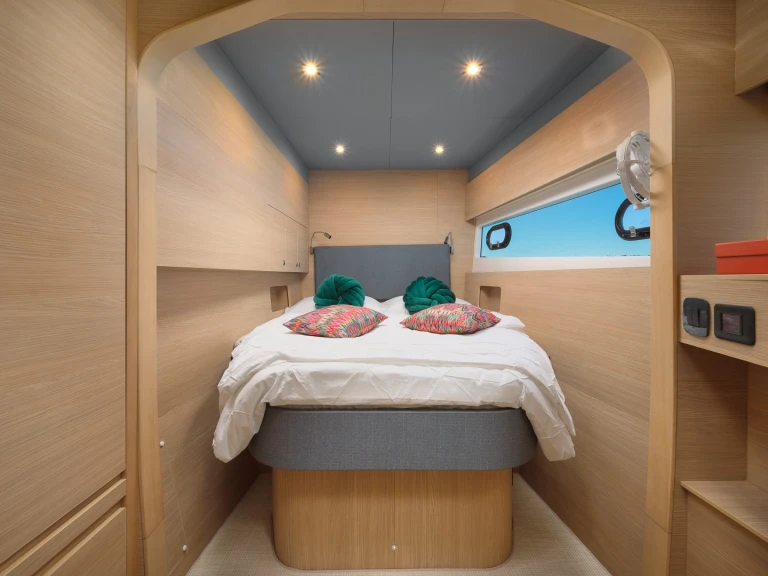 Aquila Aquila 54 między profesjonalistami a osobami prywatnymi w Zaton