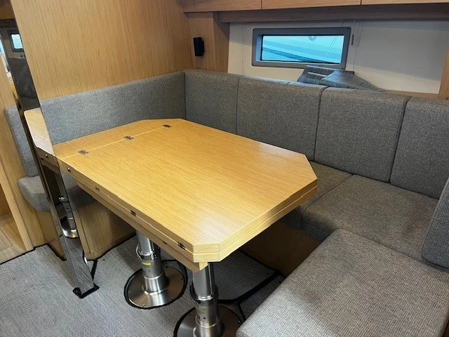 Wynajem Żaglowiec w Marsylia - Bavaria Bavaria C38