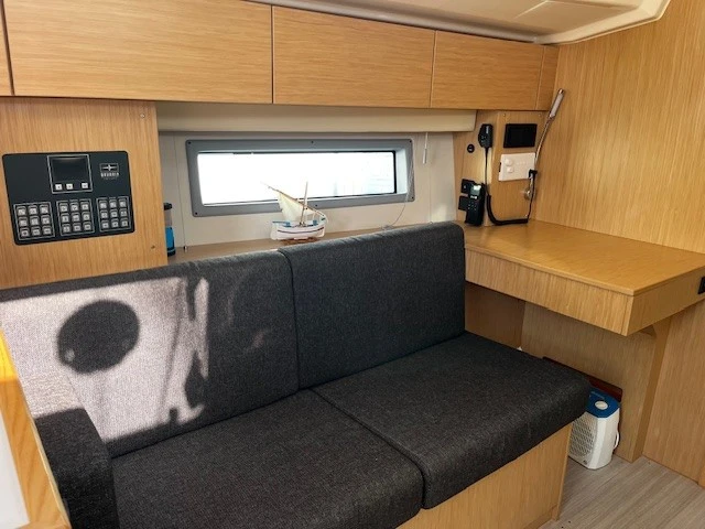 Wynajmij Bavaria Bavaria C42 w Marsylia
