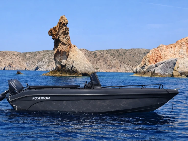 Wynajem Motorówka Poseidon z patentem 