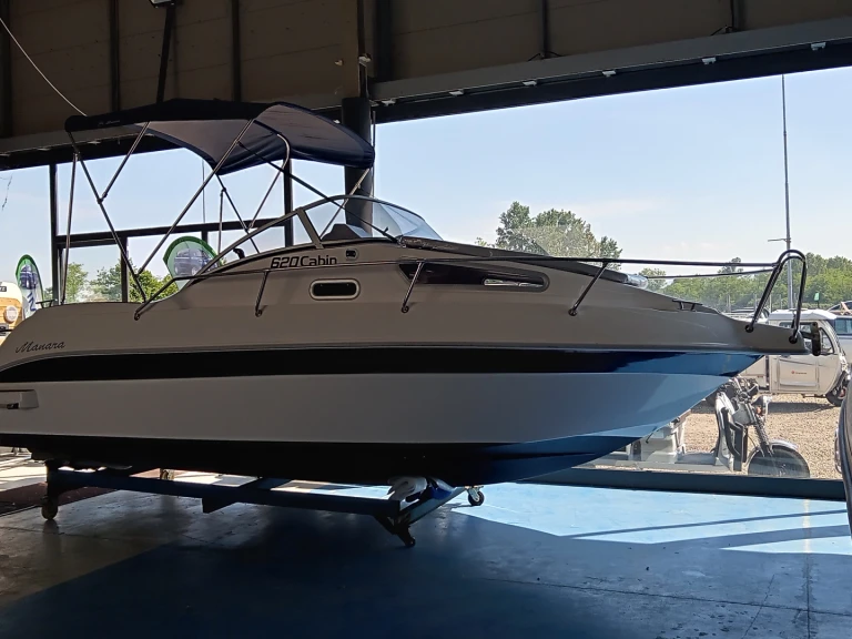 Wynajmij Manara Marine  620C w Moniga del Garda