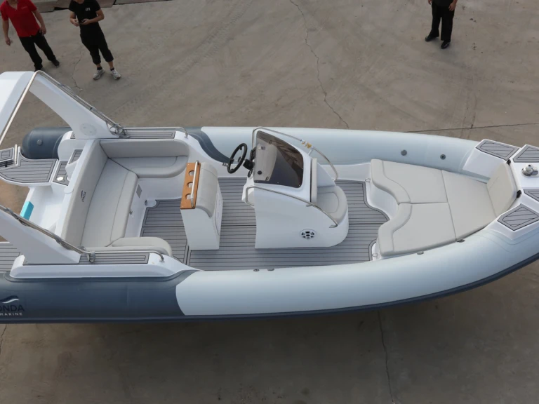 Wynajem Łódż półsztywna w Tal-Pietà - Onda marine 750