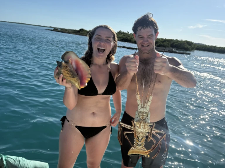 Wynajmij Sea Ray SUNDANCER 420 w Turks Islands