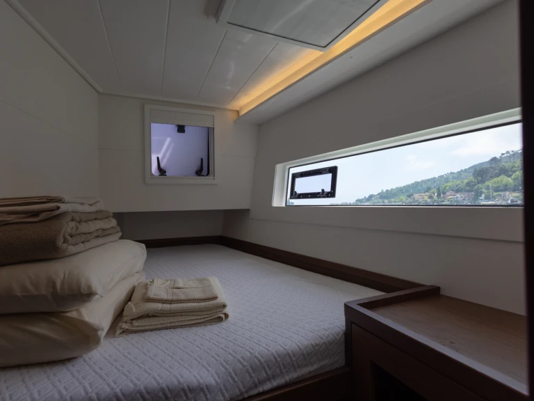 Wynajem łodzi Lagoon Lagoon 40 w Bocca di Magra na SamBoat 