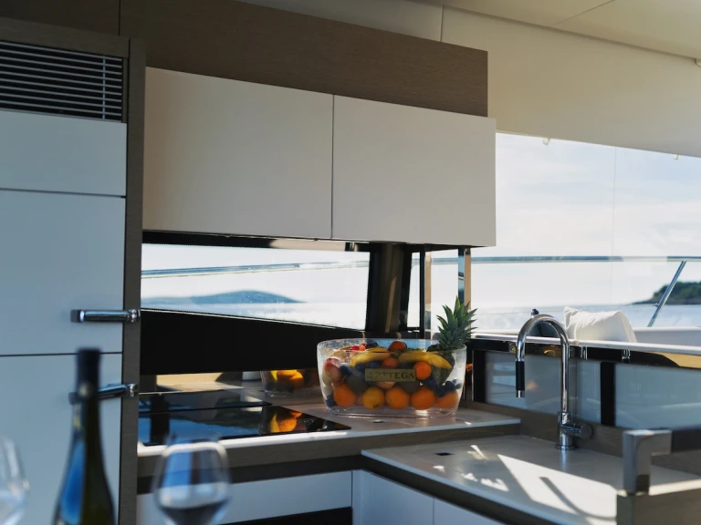 Wynajmij Jeanneau Prestige 520 S w Marina Lav