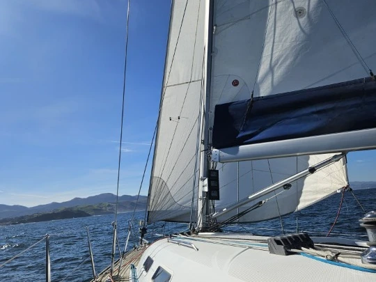 Bénéteau First 40.7 między profesjonalistami a osobami prywatnymi w Donostia / San Sebastián