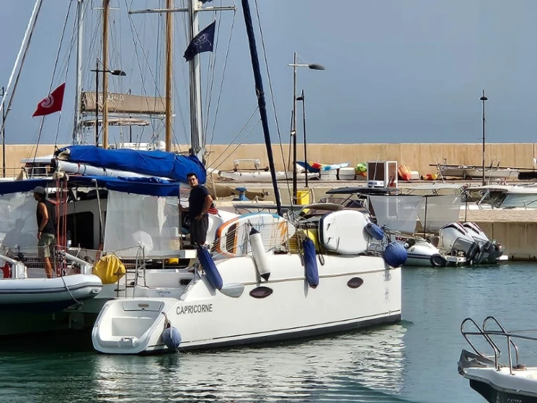 Wynajem Katamaran w Sidi Bou Said - Fountaine Pajot Lavezzi 40