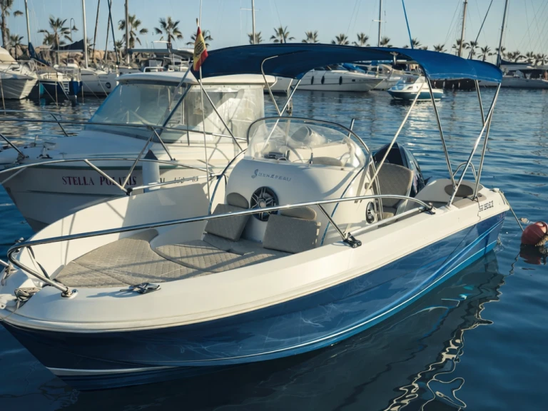 Wynajem łodzi Port d'Alicante tanio Flyer 550