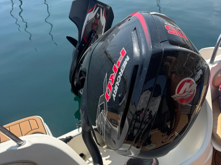 Wynajmij Motorówka z lub bez skippera Bénéteau w Port d'Alicante