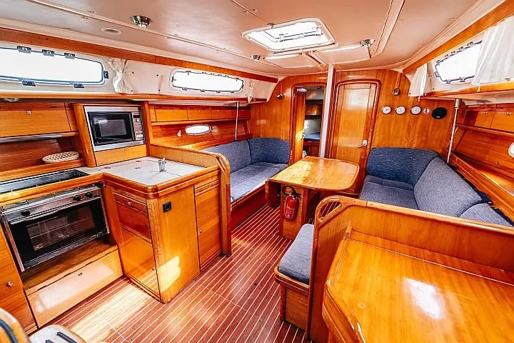 Wynajmij Żaglowiec z lub bez skippera Bavaria w Betina