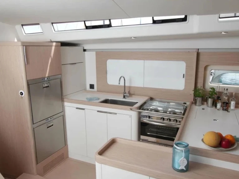 Wynajem Żaglowiec w Lavrio - Bénéteau First 53