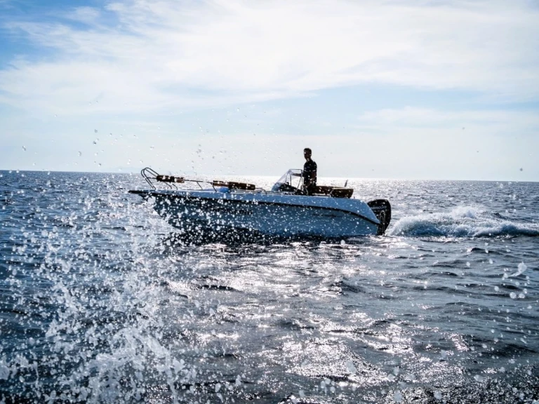 Wynajmij Motorówka z lub bez skippera Polyester Yacht w Ciutadella de Menorca
