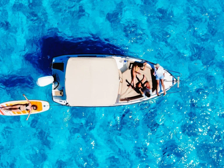 Wynajmij Polyester Yacht Open 605 w Ciutadella de Menorca