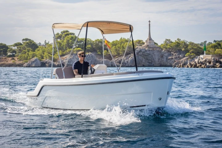 Wynajmij AQUA 515 w Club Nàutic Santa Ponsa