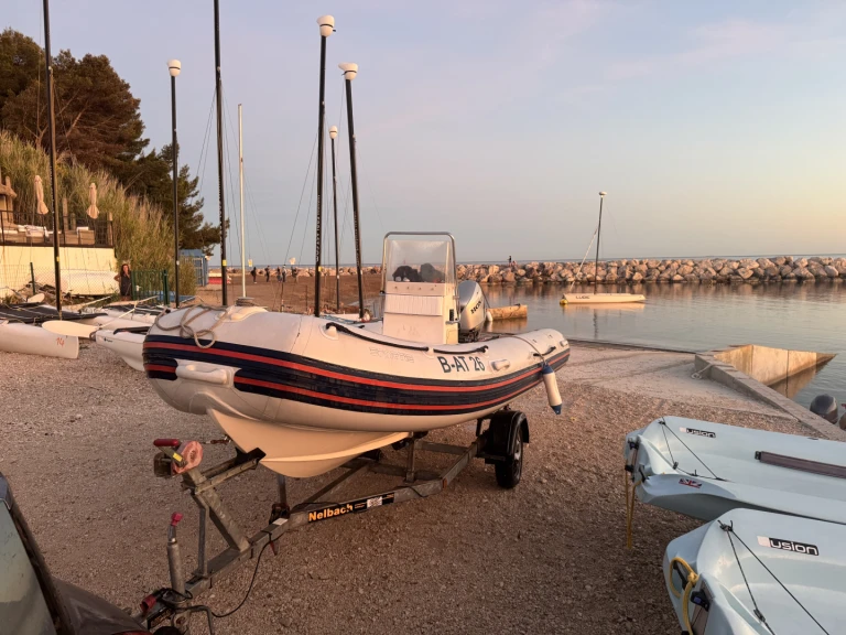 Wynajmij sportis Mc4700 w Les Sablettes