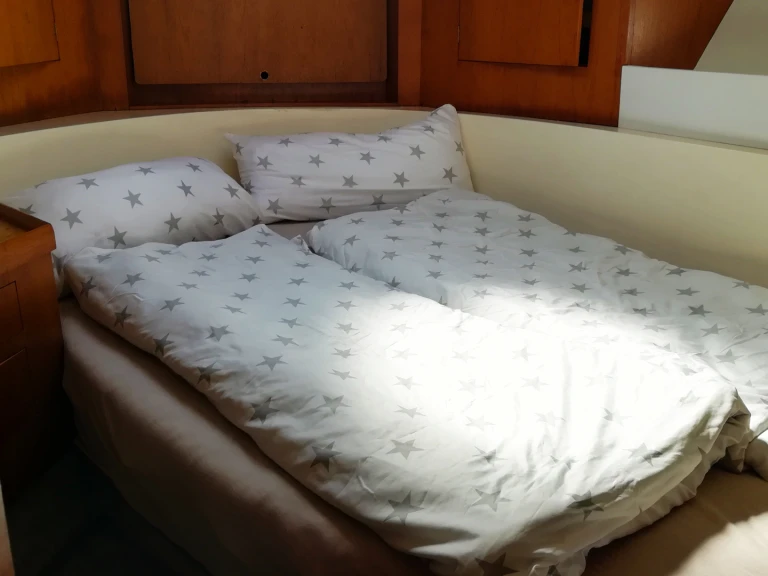 Princess Princess 35 Fly między profesjonalistami a osobami prywatnymi w Mali Losinj