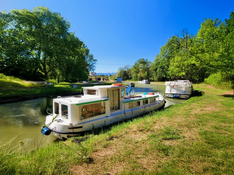 Wynajem w Scey-sur-Saône-et-Saint-Albin- Pénichette Pénichette 1107 W na SamBoat