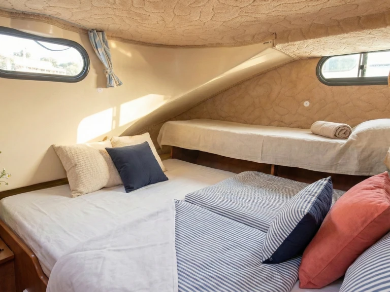 Wynajem łodzi Nicols Yacht Nicols Confort 1100  w Amieira na SamBoat 