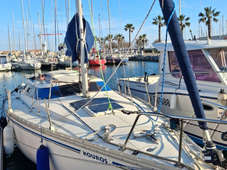 Wynajmij Jeanneau Fantasia 27 w Gruissan
