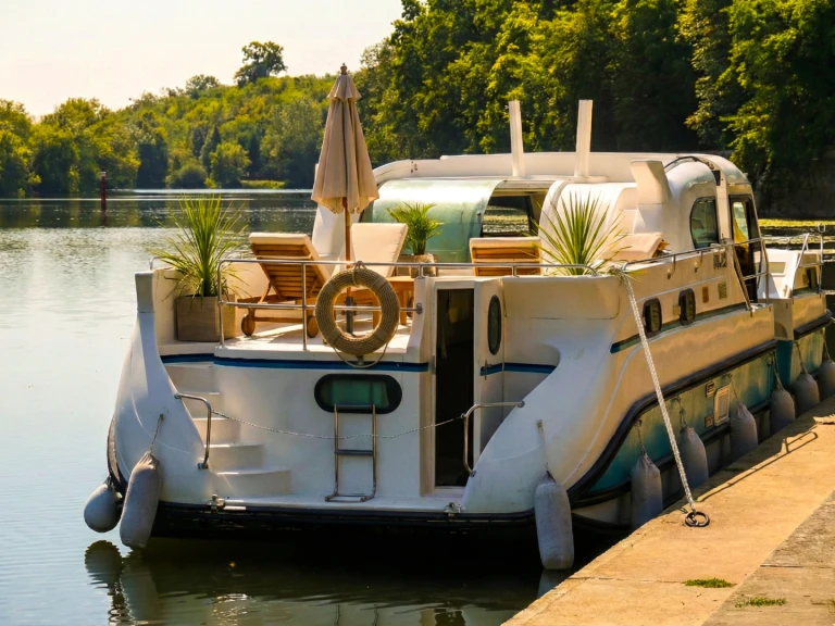 Nicols Yacht Nicols Confort 1350 między profesjonalistami a osobami prywatnymi w Amieira