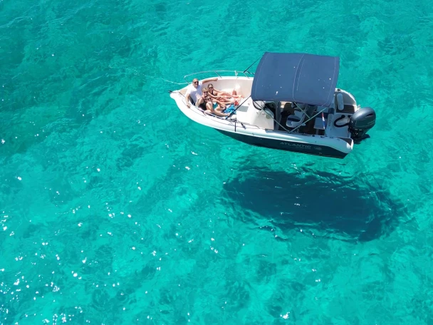 Wynajmij Atlantic 555 open w Dubrownik