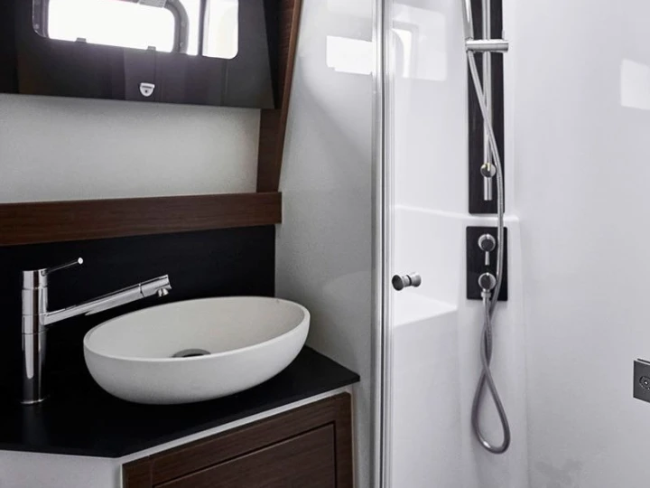 Wynajem łodzi Nautitech Nautitech 46 Fly w Alimos na SamBoat 