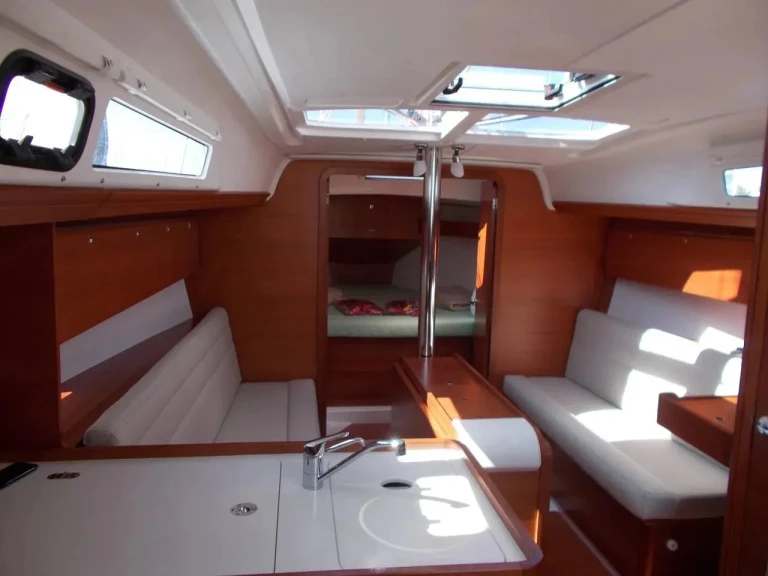 Wynajem Żaglowiec w Marsala - Dufour Dufour 350