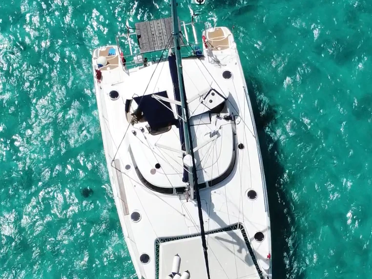 Wynajmij Fountaine Pajot Belize 43 w La Flotte