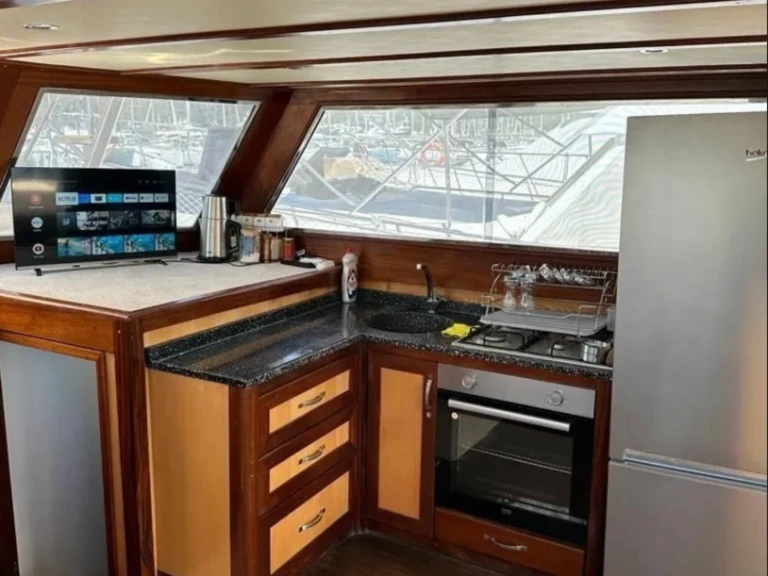 Żaglowiec do wynajmu w Goecek w najlepszej cenie