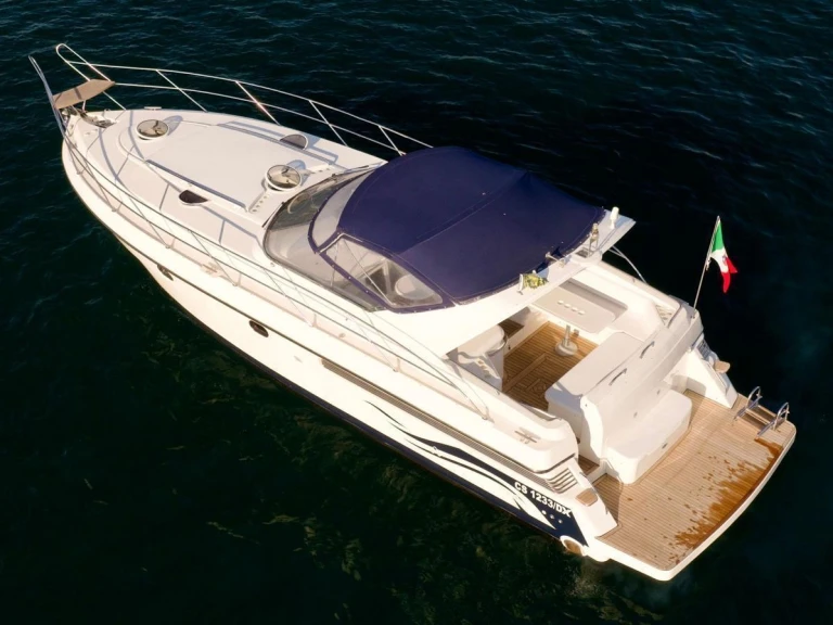 Motorówka do wynajmu w Castellammare di Stabia w najlepszej cenie