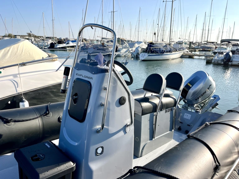 Wynajem łodzi Bombard Explorer 550 w Pornichet na SamBoat 