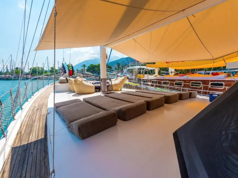 Wynajmij Custom Made w Fethiye