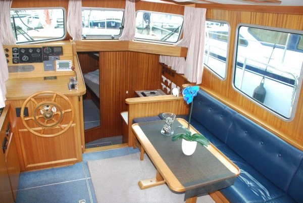 Wynajmij Motorówka z lub bez skippera Linssen w Savoyeux