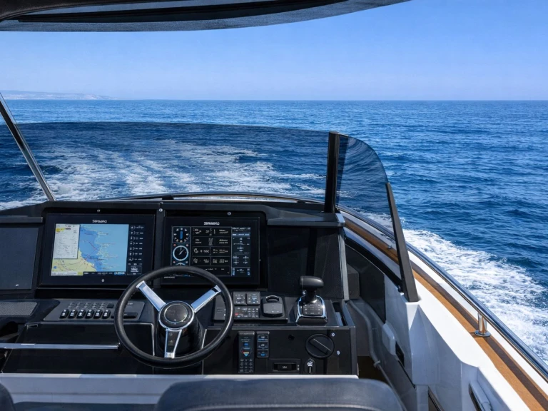 Wynajem Motorówka w Positano - italyure 38 Ft